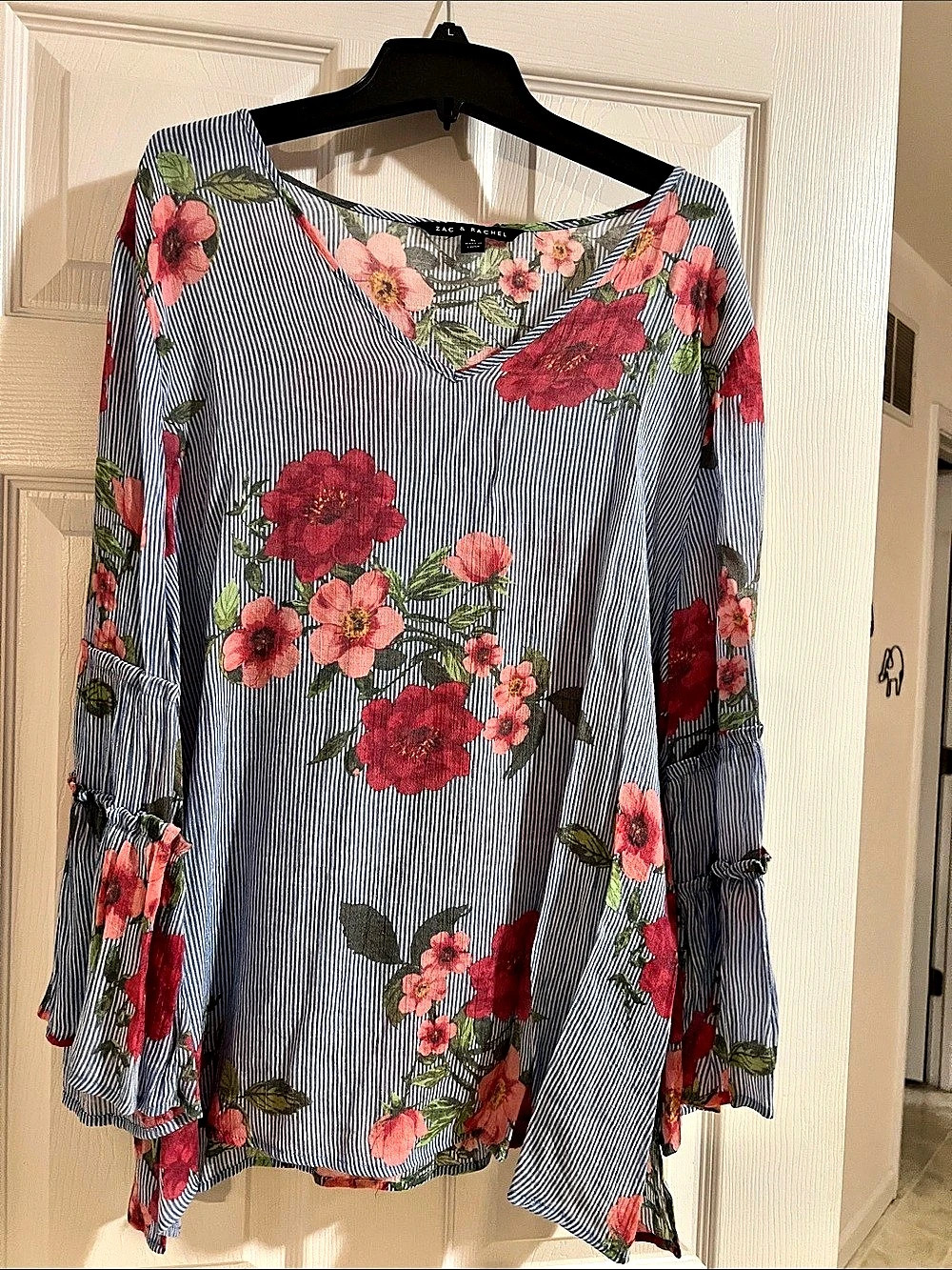 Zac & Rachel Floral Long Sleeve Blouse in Blue & Red XL